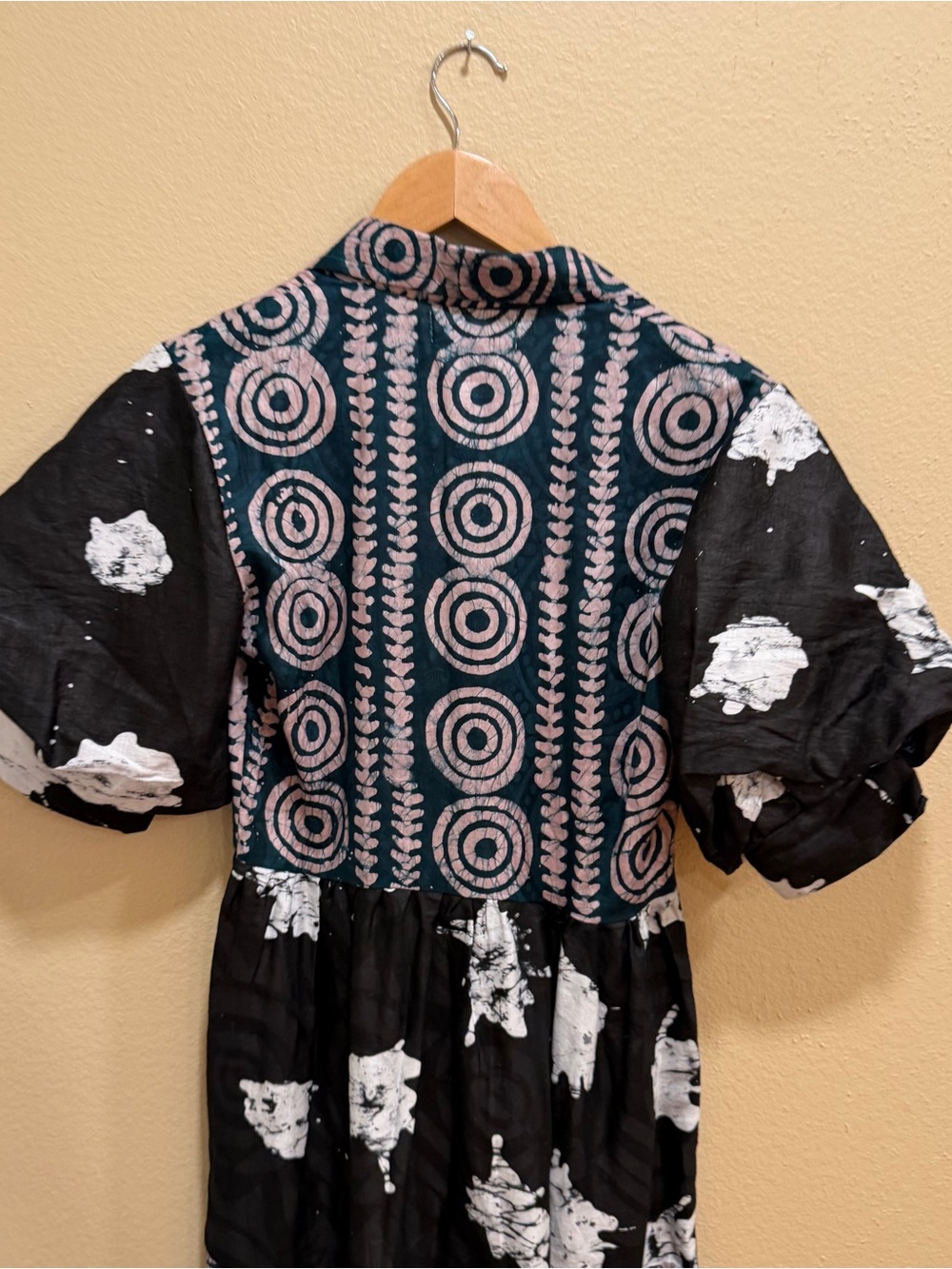 NWT Tuckernuck Busayo Block Print Bohemian Black & Blush Tiered Maxi Dress XS - Picture 3 of 10